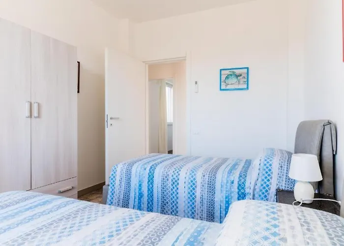 Del Bacino Villa Porto Cesareo