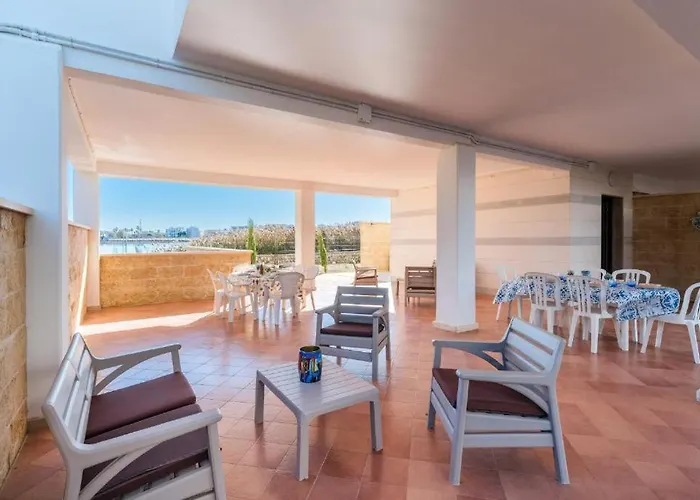 Del Bacino Villa Porto Cesareo